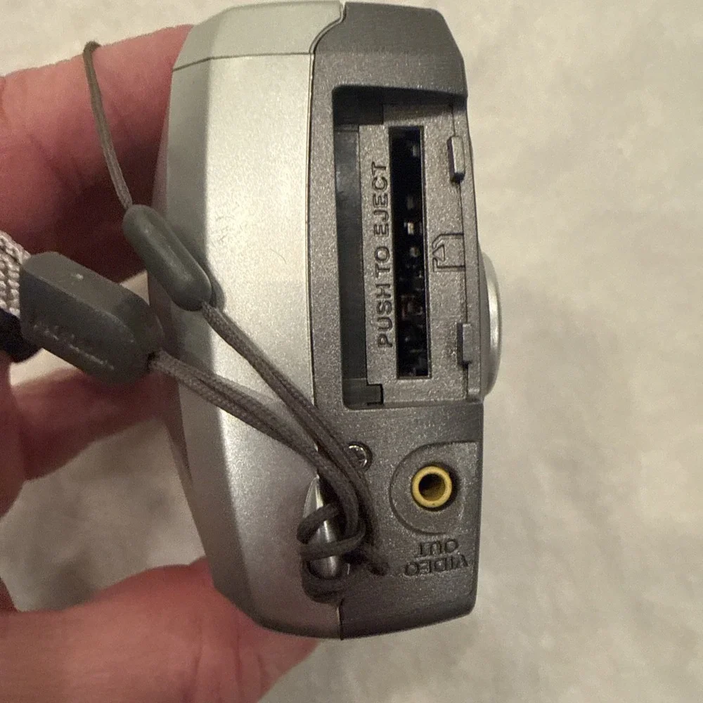 Kodak‎ EasyShare CX4300 3.2MP Compact Digital Camera Silver Tested READ